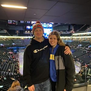 Meet your Posher, Cameron